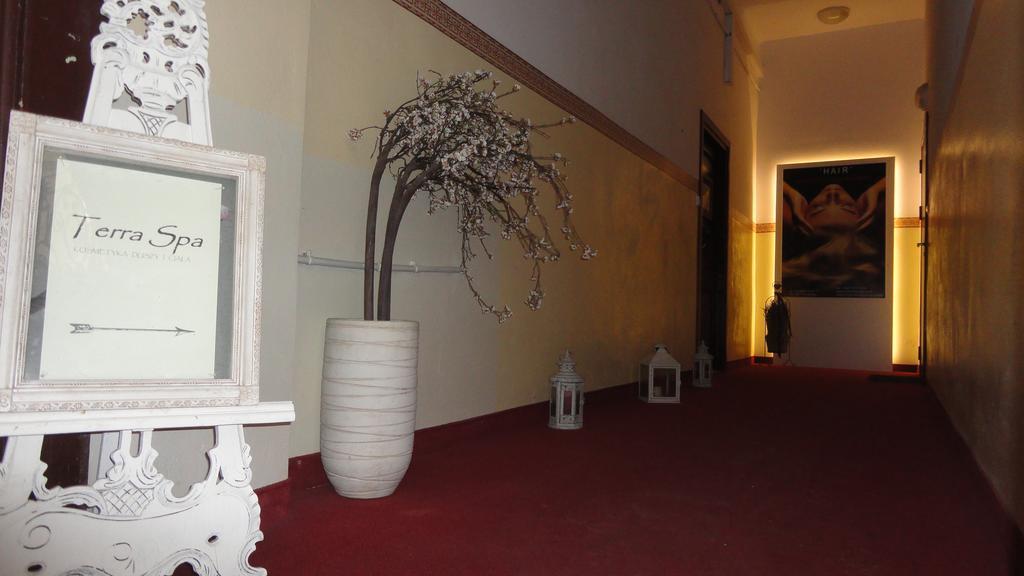 Apartament Chmielna 5 Apartment Варшава Стая снимка